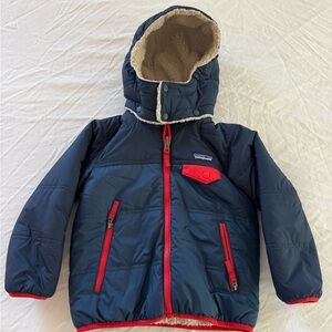 Patagonia Dark Blue Jacket with Red Details (4t)